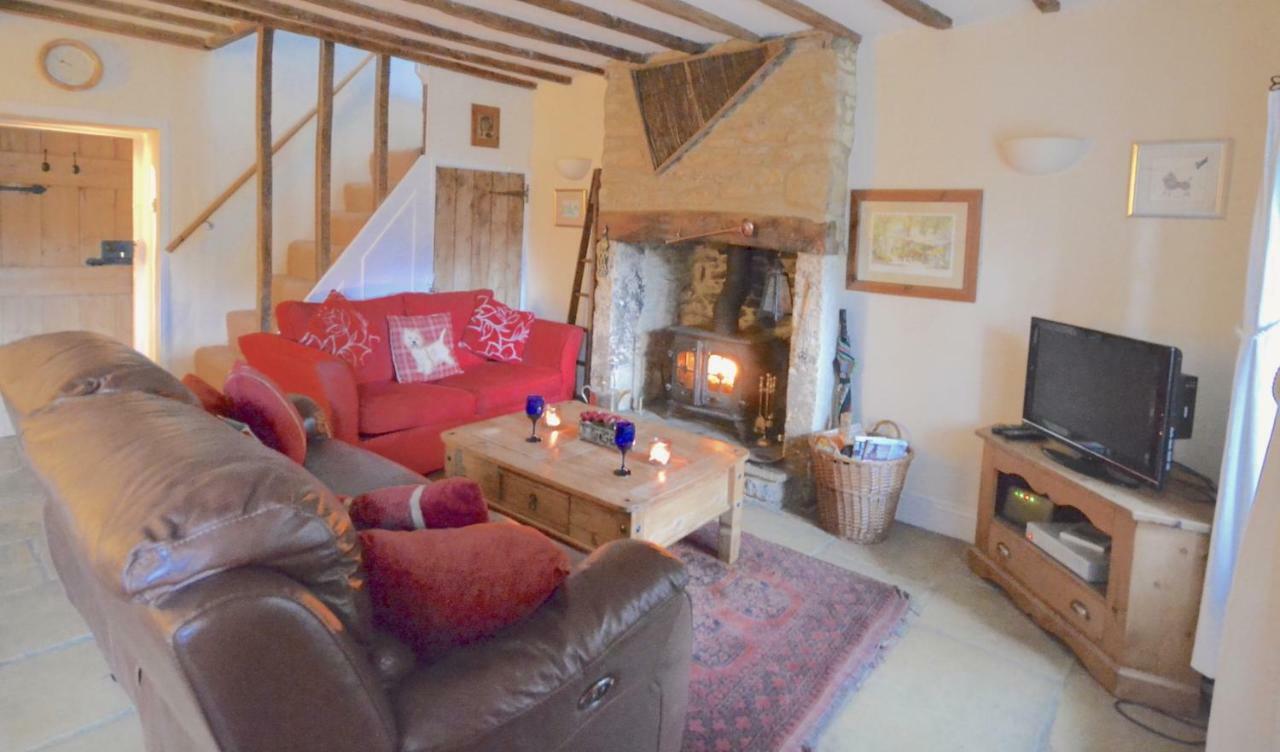 Odd Cottage Oddington  Extérieur photo